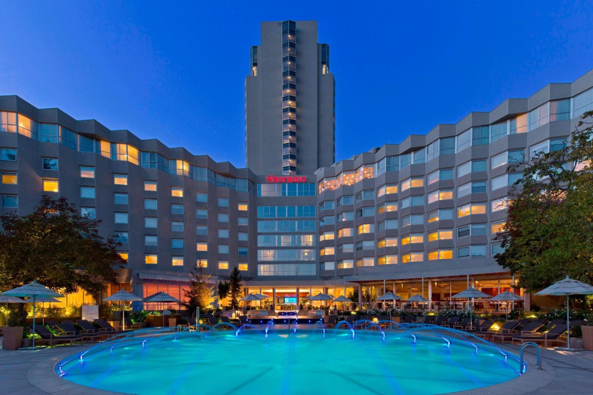 Sheraton Santiago Hotel & Convention Center Exterior photo Hilton Munich
