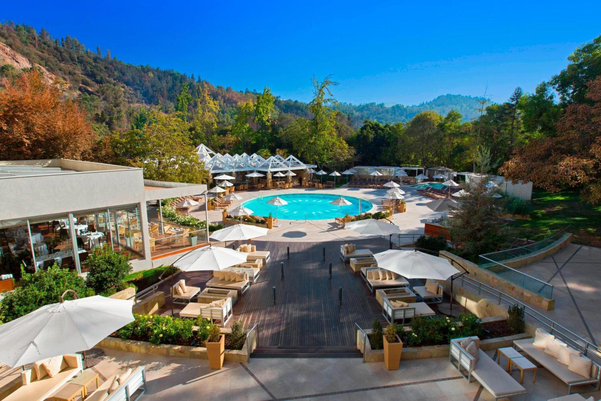 Sheraton Santiago Hotel & Convention Center Exterior photo The pool at the Hotel Bel Air